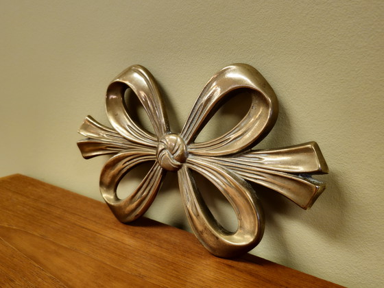 Image 1 of Plateau Vintage Bow Brass Yellow Copper Coaster