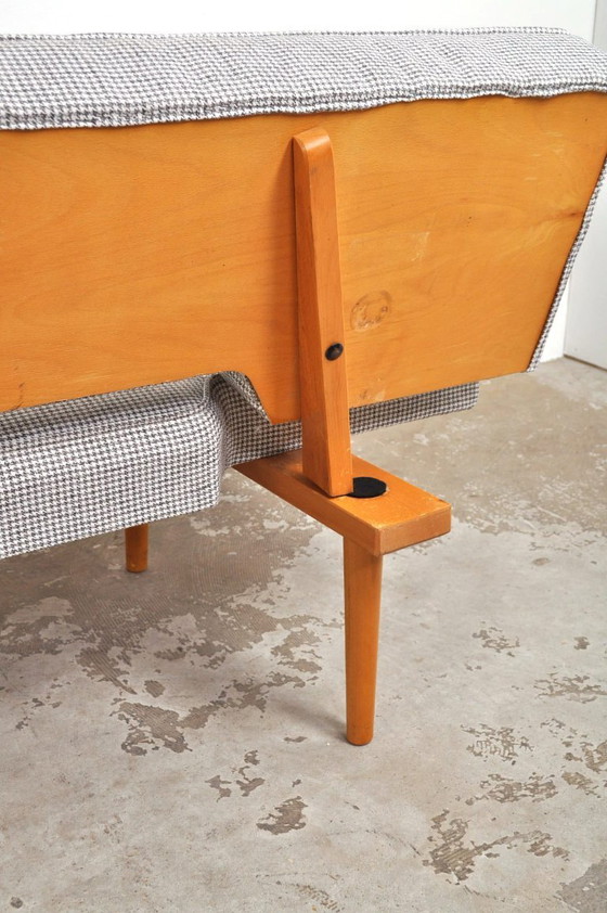 Image 1 of Vintage sofa/daybed Miroslav Navratil, 1960s