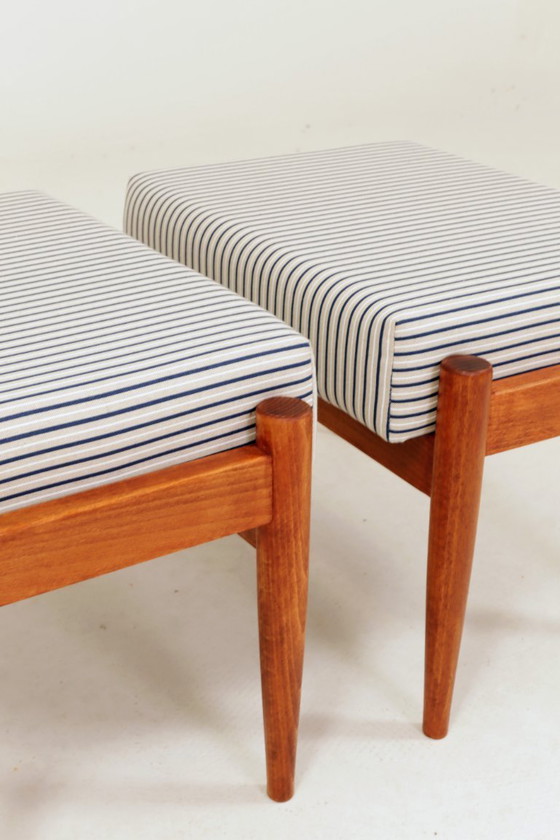 Image 1 of Lounge Chair with footstool Vintage Stripe Fabric Mid Century Design, 1960