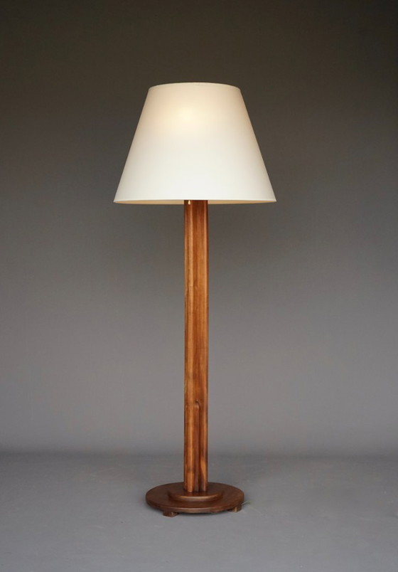 Image 1 of Lámpara de pie Art Déco monumental de la Escuela de Ámsterdam de la década de 1930