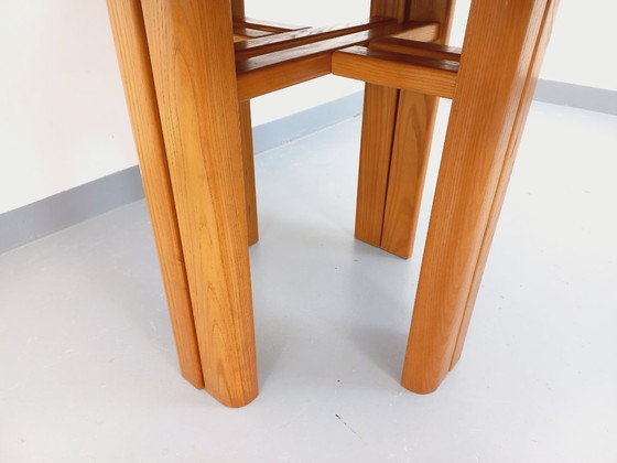Image 1 of Vintage Seltz round dining table from the 70s/80s in solid blond elm with extensions