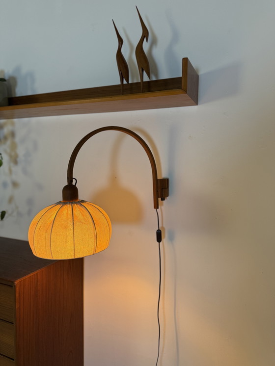 Image 1 of Applique murale vintage en teck « Archea », Domus '70