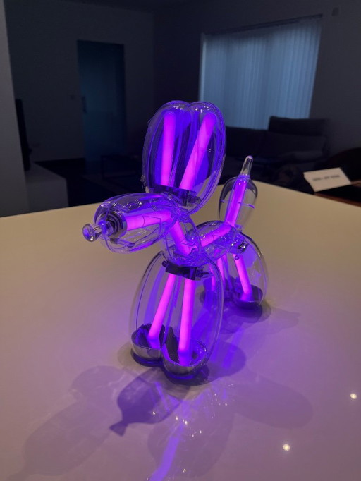 Jeff Koons Balloon Dog Lamp (Lexon) – Iconic Contemporary Design – Collector's Piece