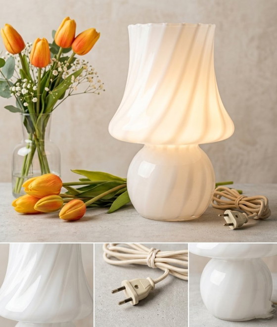 Image 1 of MURANO Vintage "Fungo" Bedside Lamp in Swirl Layered Glass - Mid-Century - Handmade - Made in Italy - Perfect