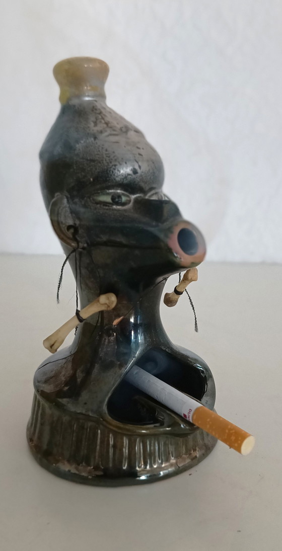 Image 1 of Cenicero Zulú para fumadores de la década de 1950