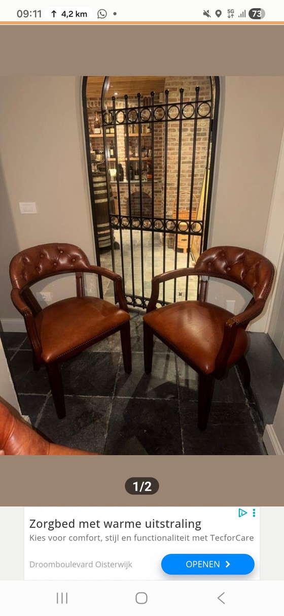 Image 1 of Vintage chesterfield director chair, 2 deskchais en barglobe