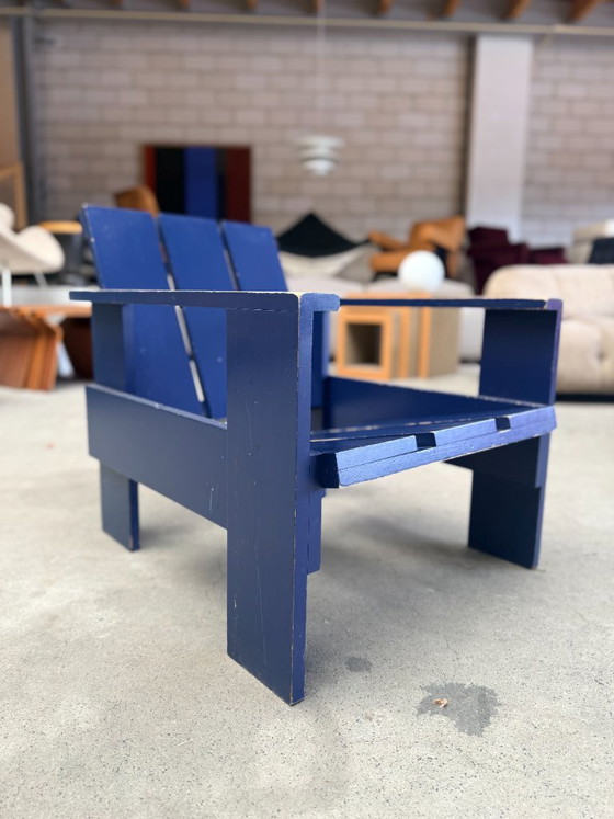 Vintage Crate chair By Gerrit Rietveld (stock: 4) – Armchairs, Wood, Modern (photo 3 of 22)
