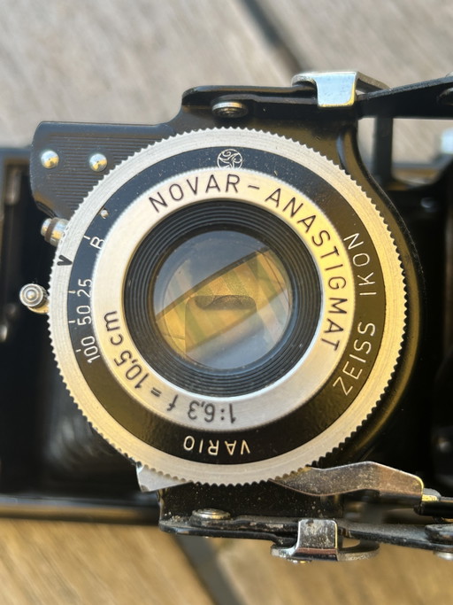 Fotocamera Zeiss Ikon Novar Anastigmat - Douane Belgio