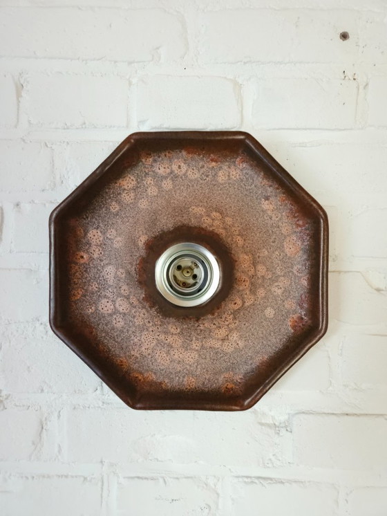 Image 1 of Keramieken aardewerken bruine vintage wandlamp, west germany fat lava stijl, keramische retro wandlamp, space age lamp