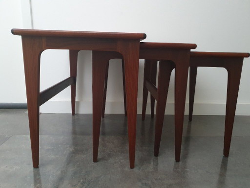 Kai Kristiansen - Vildbjerg Möbelfabrik - Tavolini (3) - Palissandro – bijzettafels, Wood (photo 2 of 15)