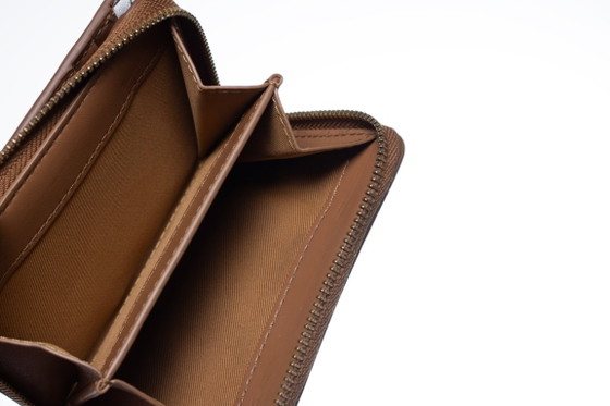 Marc Jacobs, Die Geldbörse aus braunem Leder – Geldbeutel & Kleinlederwaren, Calfskin (photo 4 of 6)