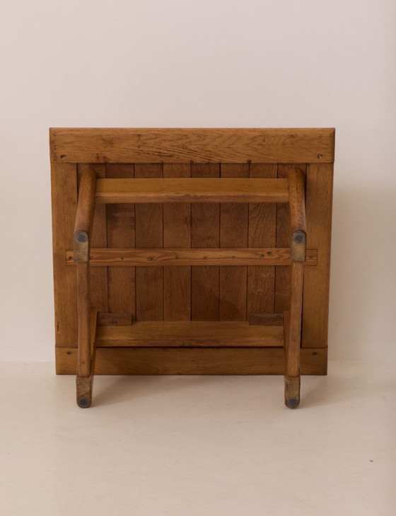 Image 1 of Vintage vierkante salontafel van massief iepenhout, Dlg Regain, circa 1980.