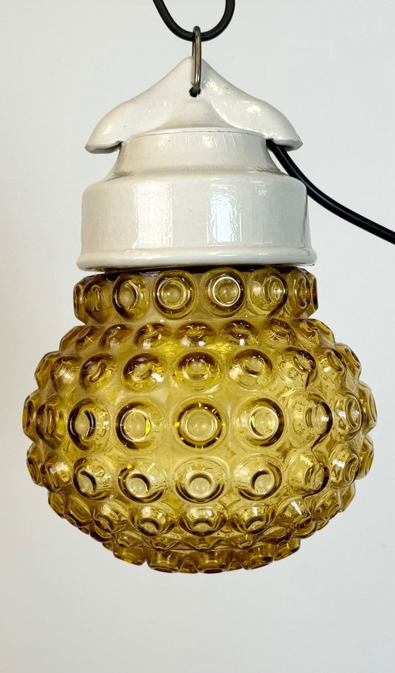 Suspension vintage en porcelaine blanche, années 1970 – Glass, Ceramic (photo 3 of 14)