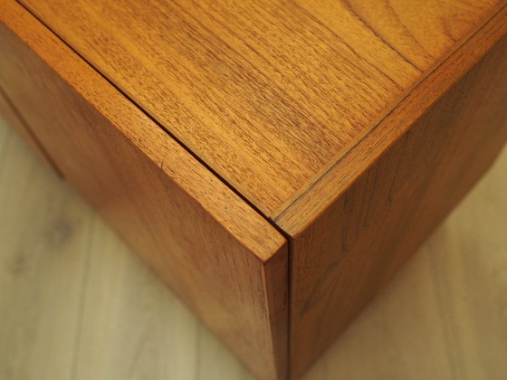 Image 1 of Teakhouten kast, Deens design, jaren 70, gemaakt in Denemarken.