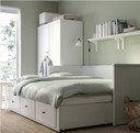 Divano letto estraibile Hemnes con materassi a molle insacchettate, letto matrimoniale