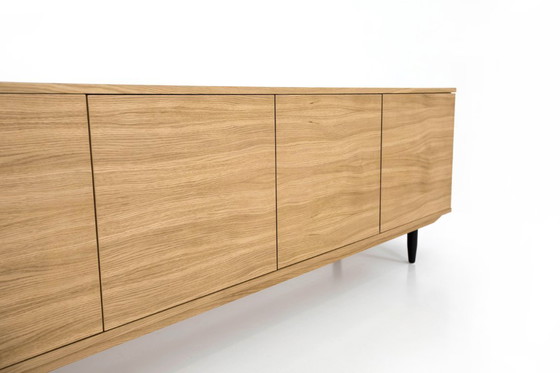 Image 1 of Buffet D-S08 4 paires de portes