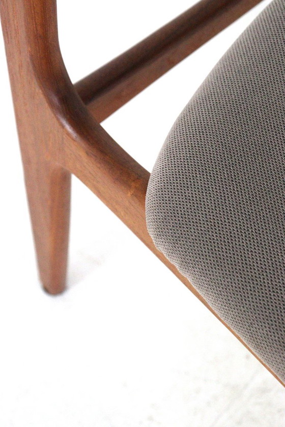 Image 1 of Set 6 Thorsø Stole- og Møbelfabrik stoelen vintage Deens