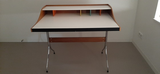Image 1 of Bureau Vitra George Nelson