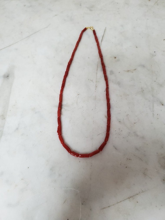 Image 1 of Sieraden - Bloedrode koraalketting. (ref 4045)