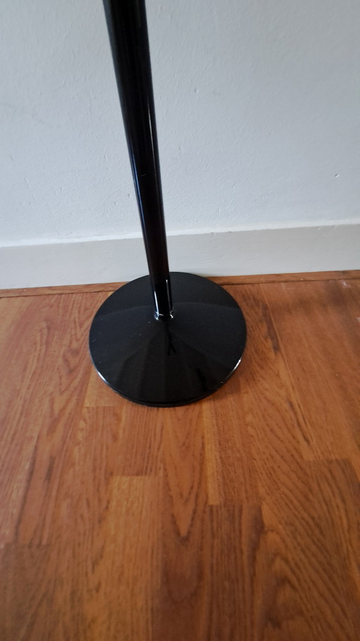 Makio Hasuike para el perchero Gedy