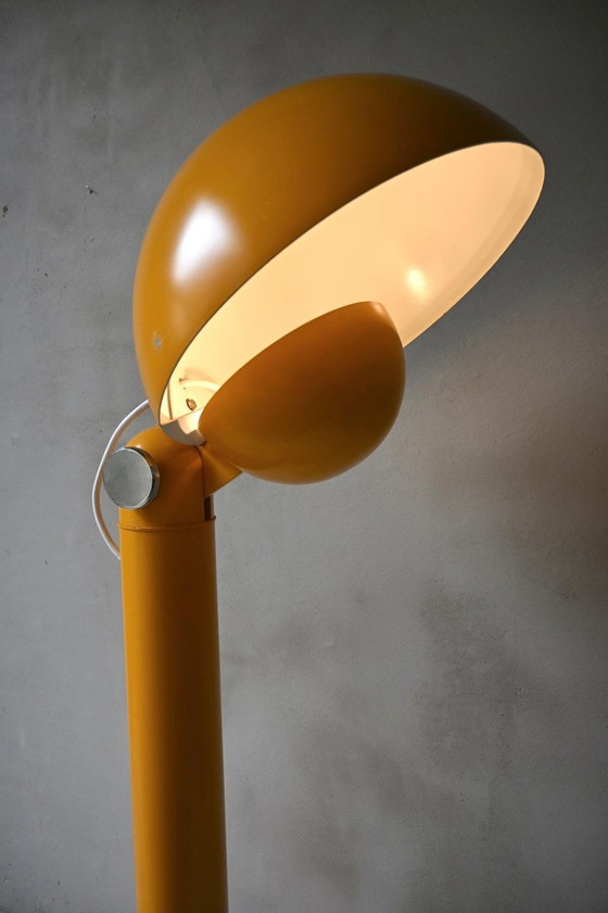 Image 1 of Vloerlamp Cuffia Design Francesco Buzzi voor Bieffeplast in geel