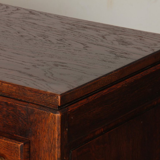 Sideboard aus Eiche und Messing im Stil von Charles Dudouyt, 1940 – Highboards, Wood (photo 10 of 11)