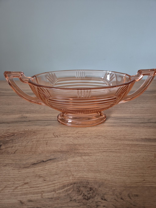 Bol con Saint Lambert Lux