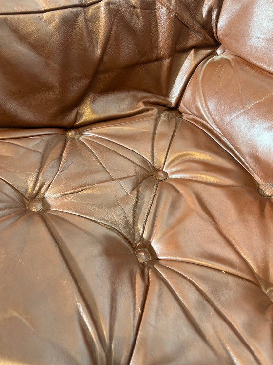 Sofá de 2 plazas de piel Gerard Van Den Berg – Marrón coñac – Loveseat (photo 5 of 6)