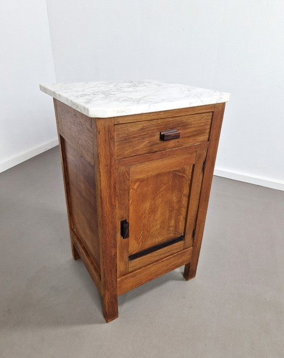 Art Deco Halkastje | Nachtkastje – Marble, Wood (photo 7 of 10)