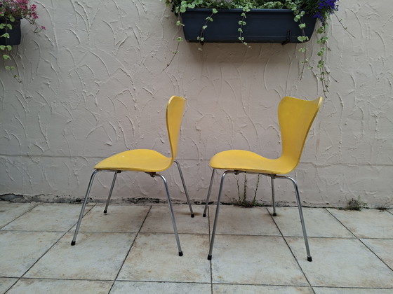 Image 1 of 2 x vlinderstoel Arne Jacobsen Fritz Hansen