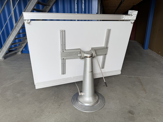 Image 1 of Magnifique table à dessin Nike Eskilstuna avec machine à dessiner Isis