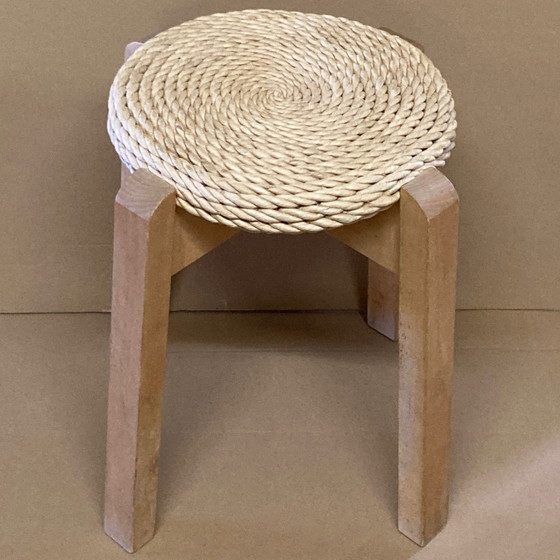 Image 1 of Tabouret jonc scandinave en pin du milieu du siècle