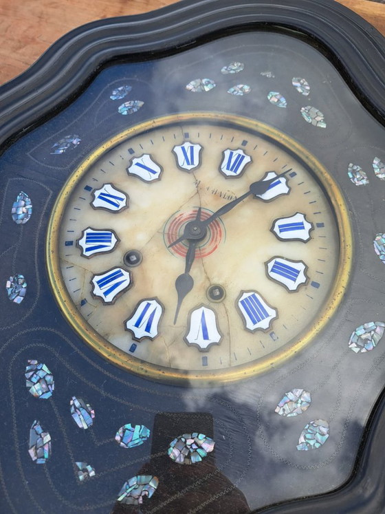 Reloj de pared francés antiguo, Oeil de Boeuf con incrustaciones de nácar – Relojes, Metal, Wood (photo 3 of 6)