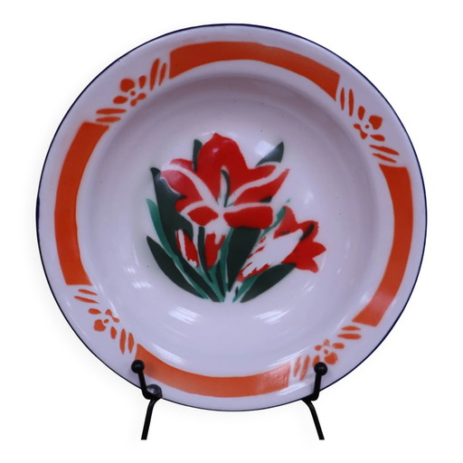 Assiette creuse vintage en étain émaillé chinois.