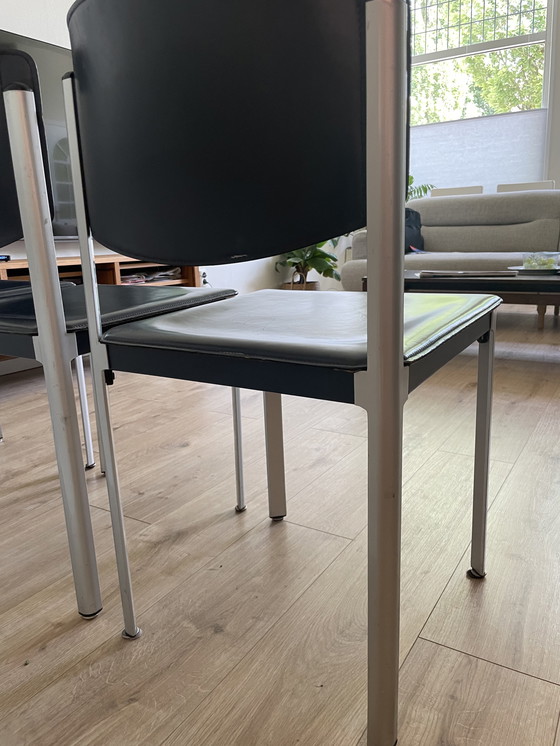 Image 1 of 4x Matteo Grassi eetkamerstoelen donkerblauw 