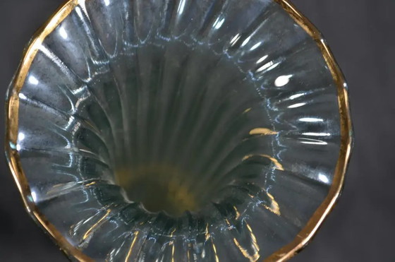 1970s Murano Cornet Vase - Green Iridescent Glass Highlighted With Gold Threads – Murano Glass (photo 6 of 12)