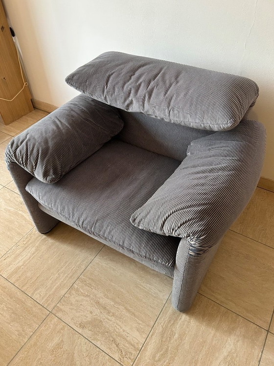 Image 1 of 2,5 posti + poltrona Cassina Maralunga