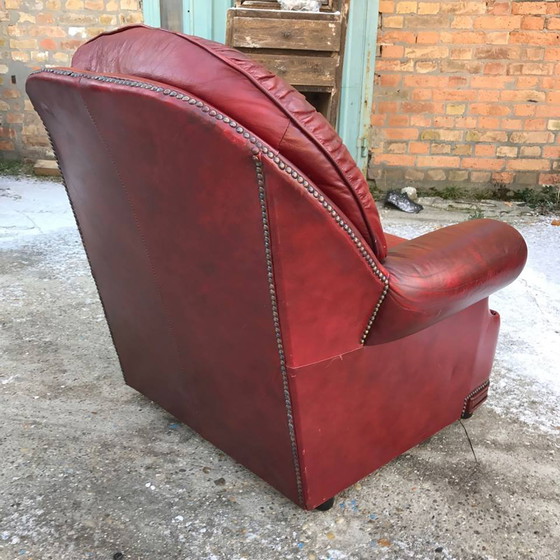 Engelse rode leren fauteuil, jaren 50 – Leer (photo 3 of 3)
