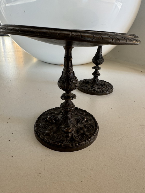 Image 1 of Coupes sur pied en bronze style Renaissance