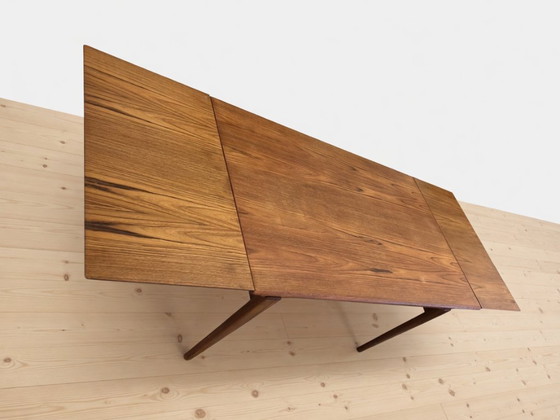 Image 1 of Deense teakhouten eettafel uit de jaren 60 van Ærthøj Jensen + Mølholm, jaren 60.