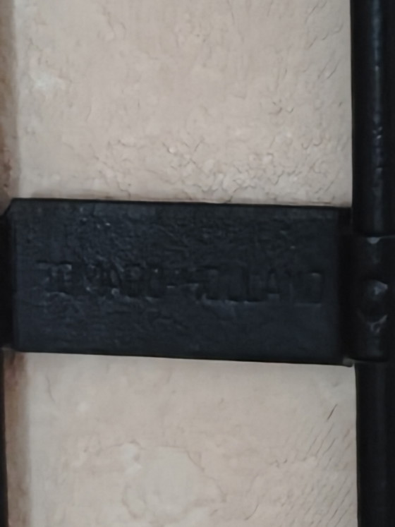 Image 1 of Étagère d'angle Tomado Holland d'origine – Placage teck – État impeccable (modèle années 60)

