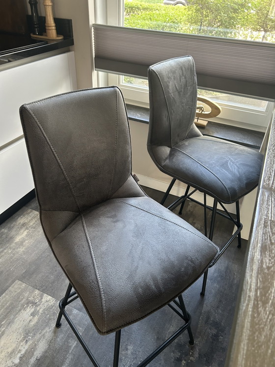 Tavolo da cucina alto H&H con sedie girevoli Xoon – Tavoli da pranzo, Wood (photo 15 of 15)