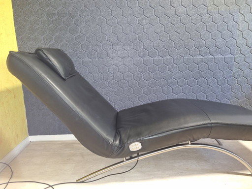 KOINOR Jonas designer recliner in black leather, electric with battery, including neck pillow