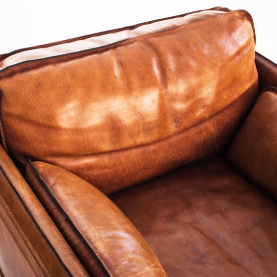 Fauteuil Club Vintage de Roche Bobois. Cuir de buffle camel. France, années 1980. – Leather (photo 9 of 19)