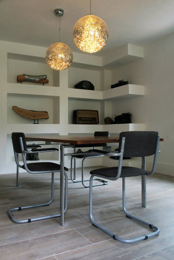 3 slede-/cantileverstoelen – Eetkamerstoelen, Textile (photo 10 of 16)