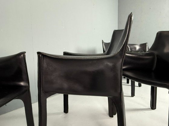 Image 1 of Set di sei sedie da pranzo Mario Bellini CAB 413, in pelle nera, 1977