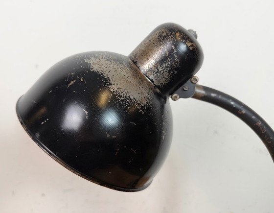 Image 1 of Zwarte industriële Bauhaus tafellamp, jaren 30