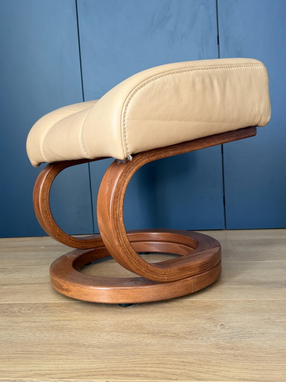 Magnifique pouf Himolla comme neuf – Poufs & repose-pieds, Cuir, Bois (photo 2 of 6)