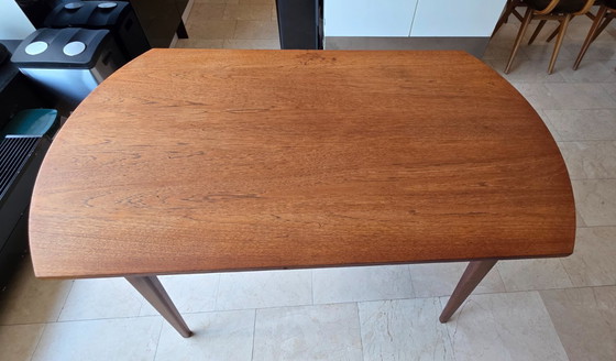 Image 1 of Round/rectangular teak dining table Louis van Teeffelen for webe