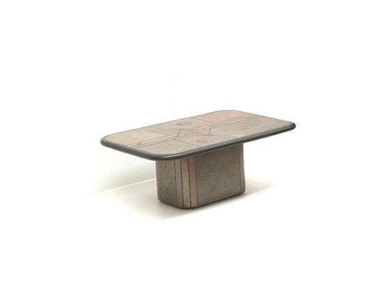 Image 1 of Vintage Brutalist salontafel van Fedam uit de jaren ’80